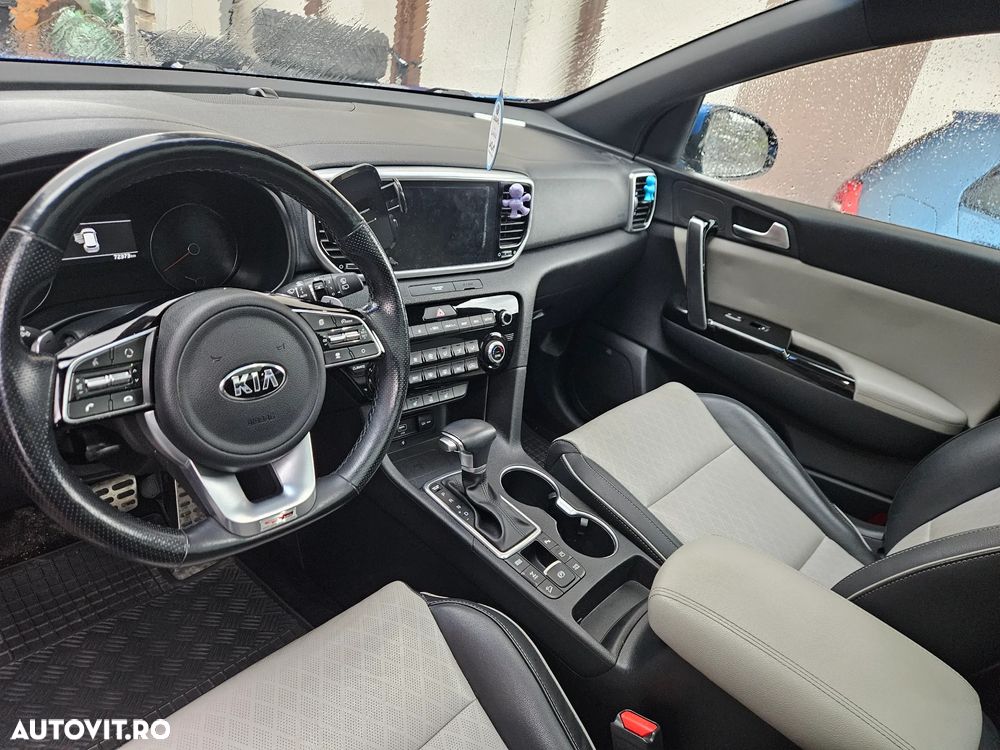 Kia Sportage 1.6 T-GDI 7DCT 4x4 GT Line - 9