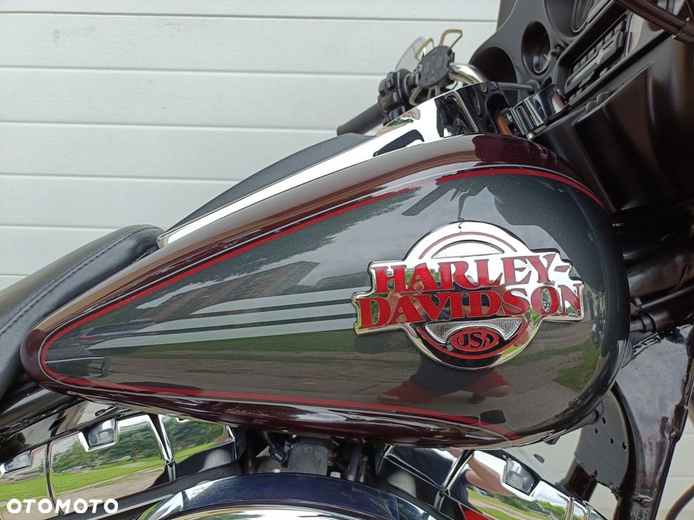 Harley-Davidson Electra - 9