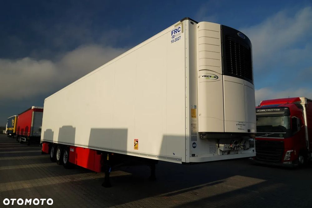 Schmitz Cargobull CHŁODNIA / CARRIER VECTOR 1550 / 2x  OŚ PODNOSZONA / DOPPELSTOCK / KOSZE NA PALETY - 7