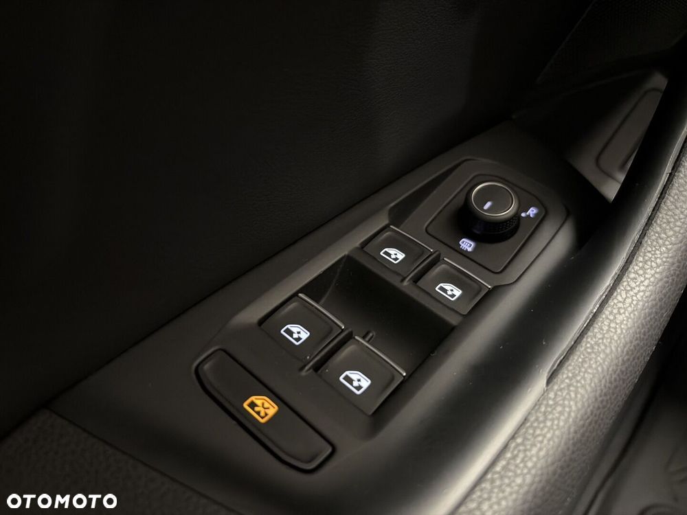 Volkswagen Passat - 23