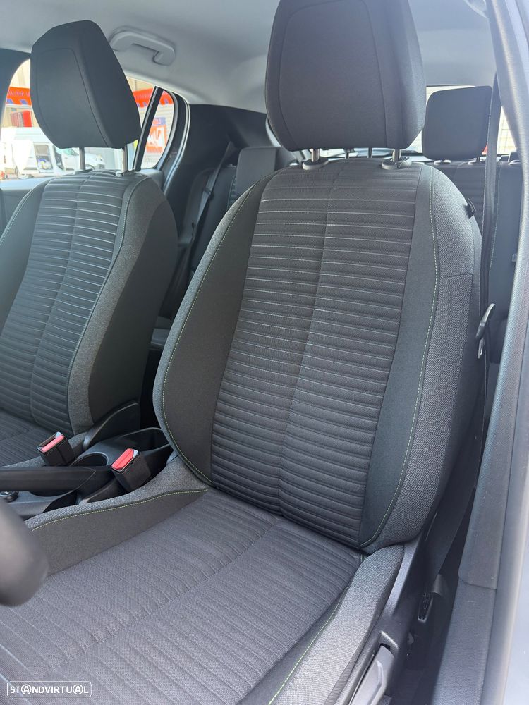 Peugeot 208 1.2 PureTech Active Pack - 12