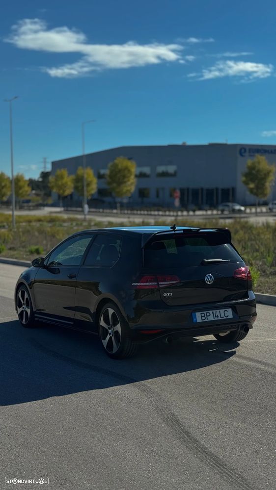 VW Golf 2.0 TSi GTi DSG - 6
