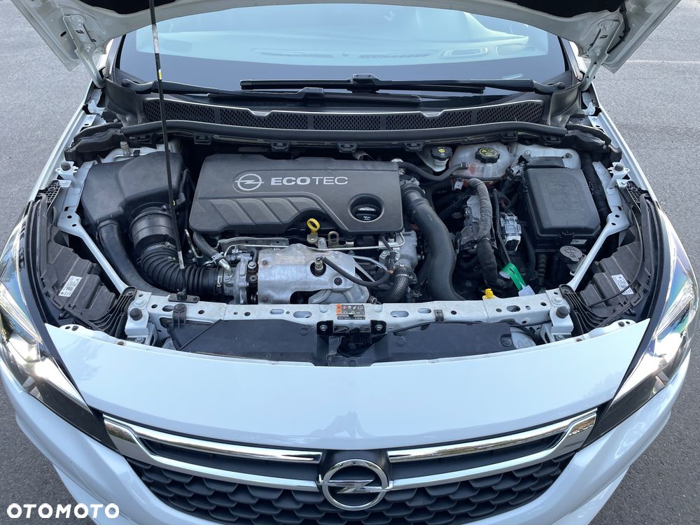 Opel Astra 1.6 CDTI Dynamic S&S - 17