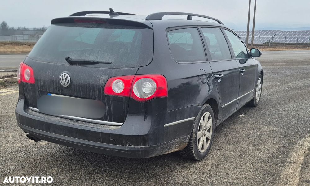 Volkswagen Passat 2.0 TDI Comfortline - 4