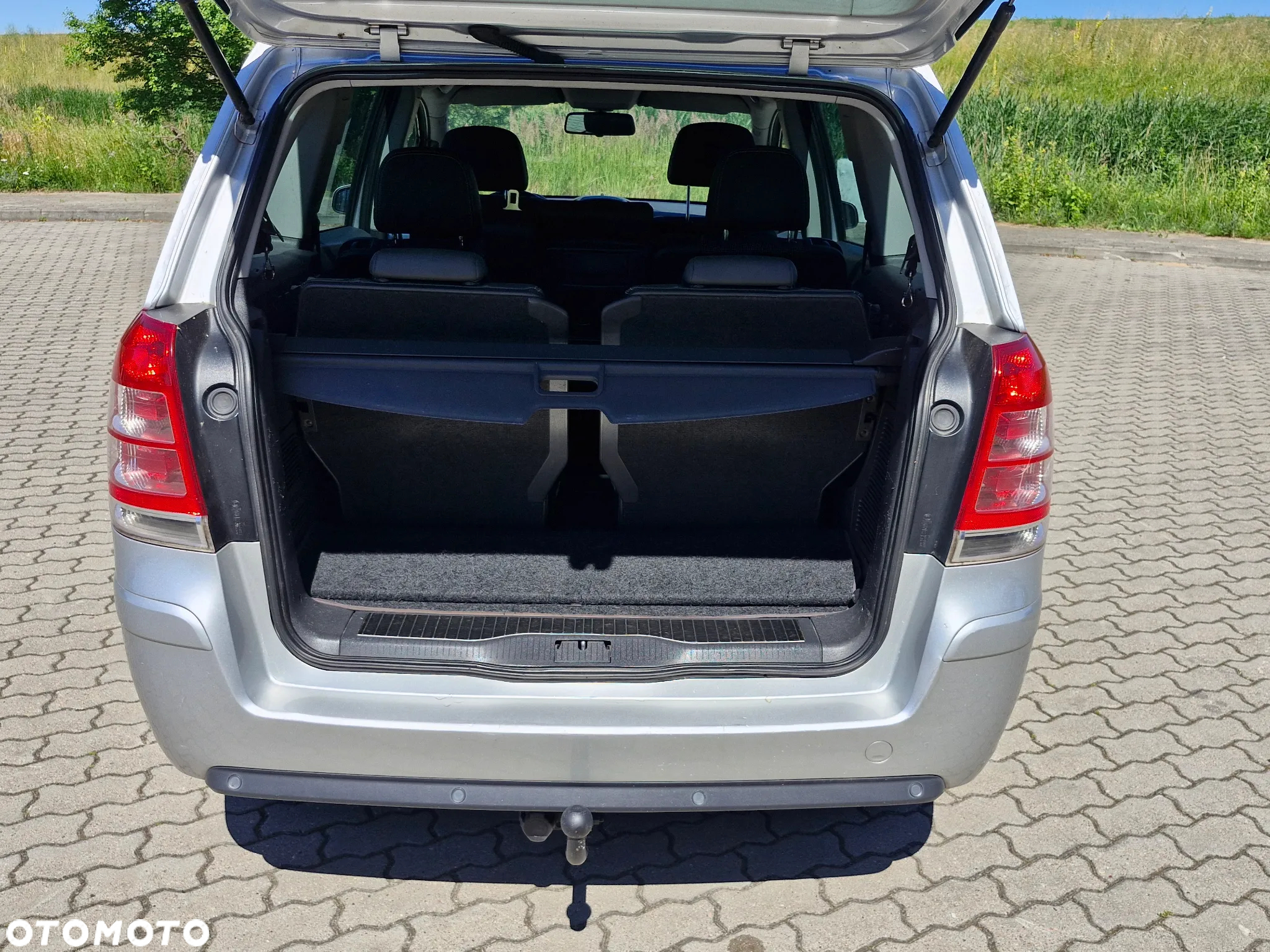 Opel Zafira 1.8 Cosmo EU5 - 20