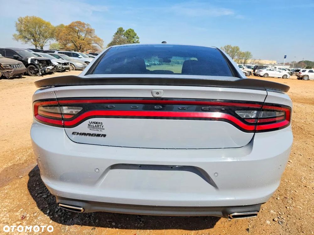 Dodge Charger - 5