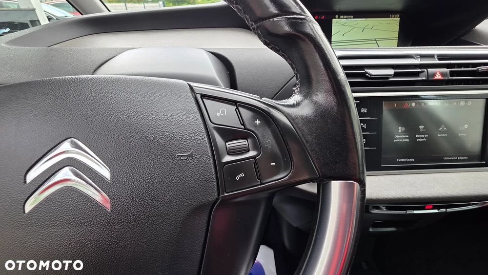 Citroën C4 Picasso 1.6 BlueHDi Shine S&S - 22