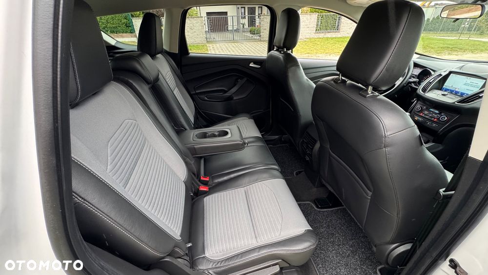 Ford Kuga 1.5 EcoBoost 4x4 Vignale - 22