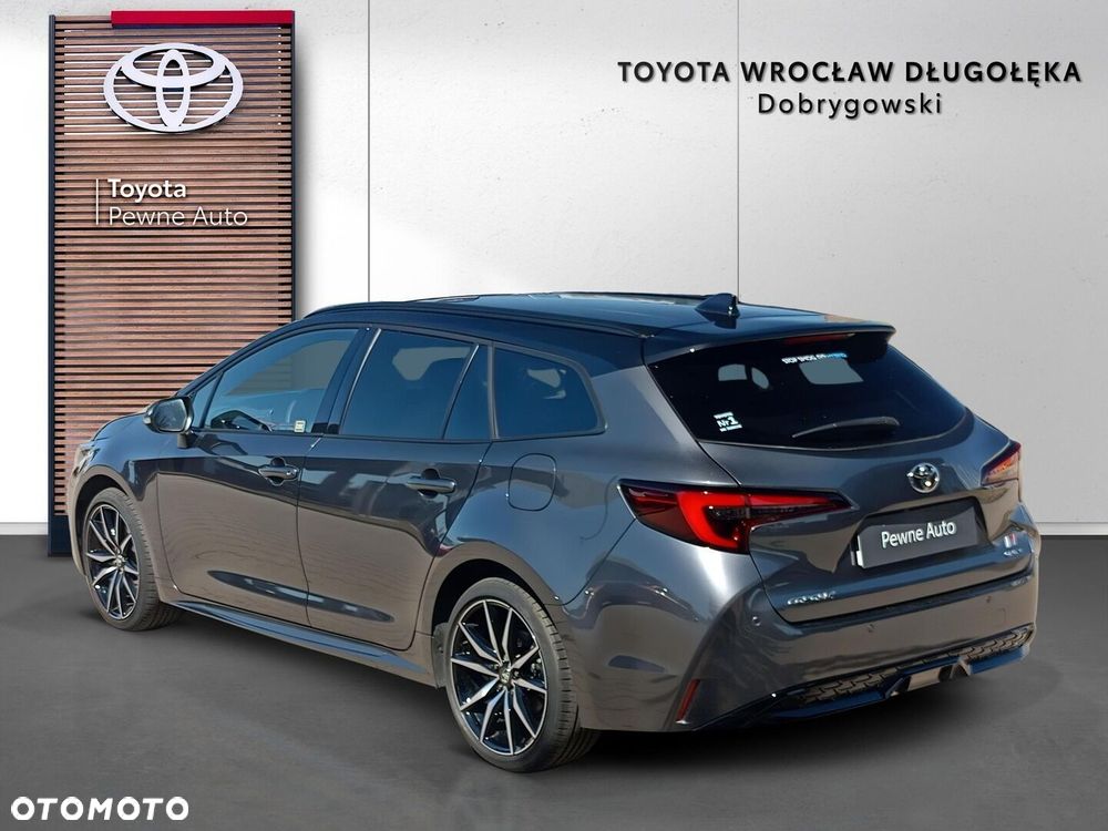 Toyota Corolla - 4