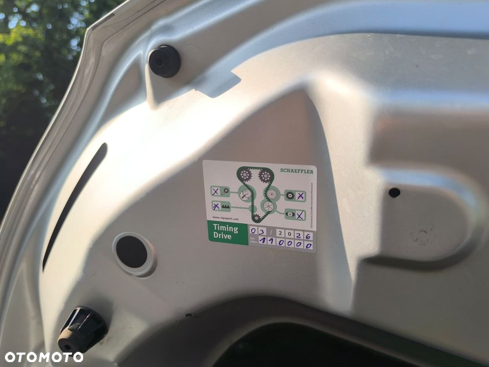 Renault Captur ENERGY dCi 90 Start&Stop Luxe - 16