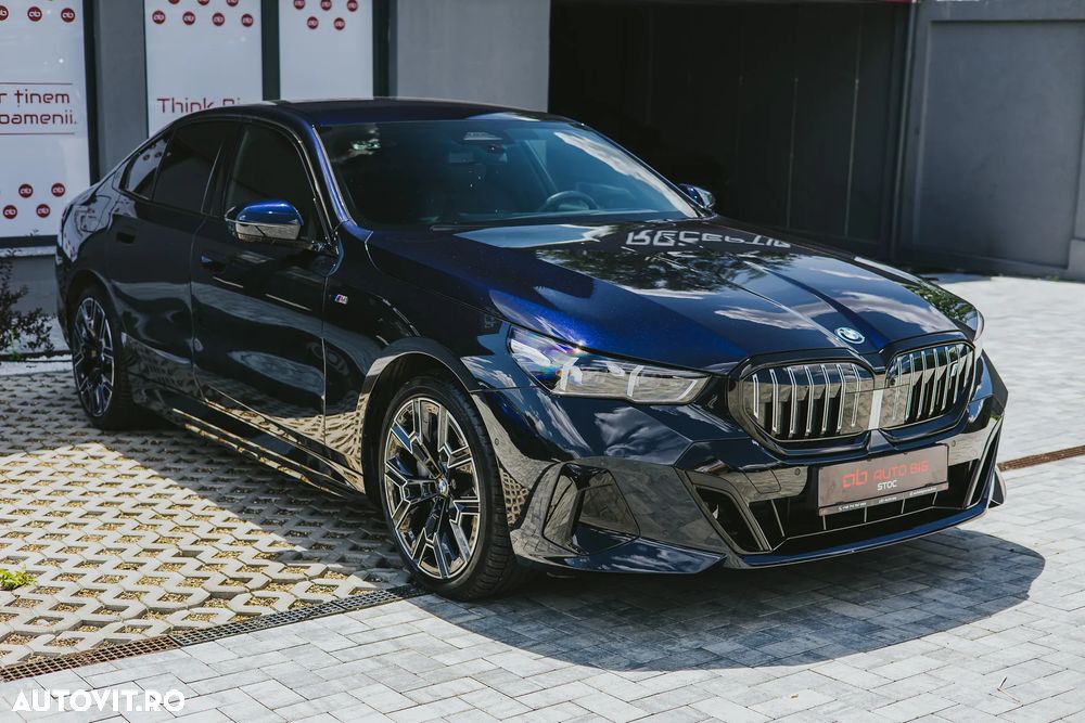BMW i5 - 4