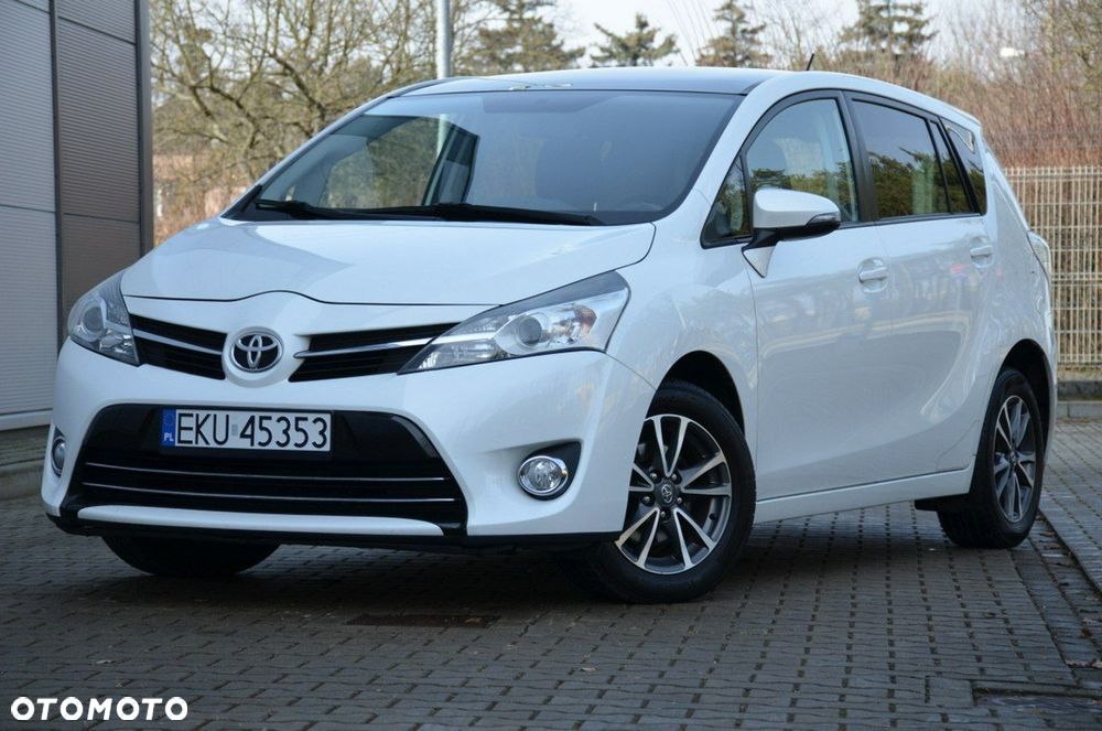 Toyota Verso - 2