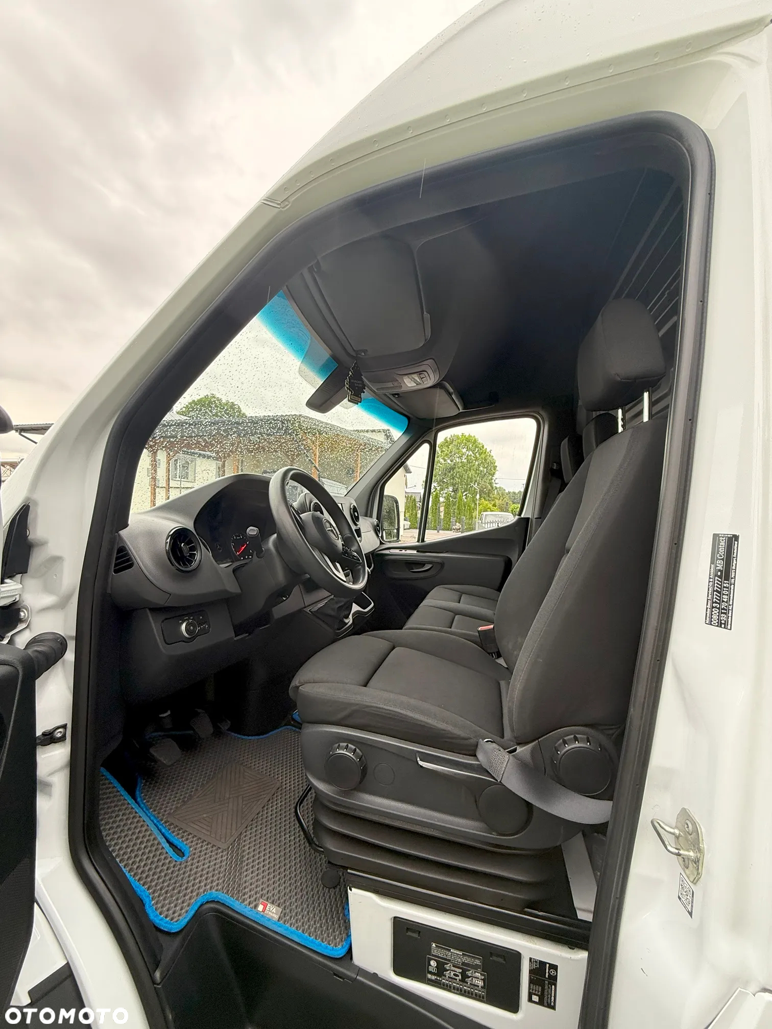 Mercedes-Benz Sprinter - 6
