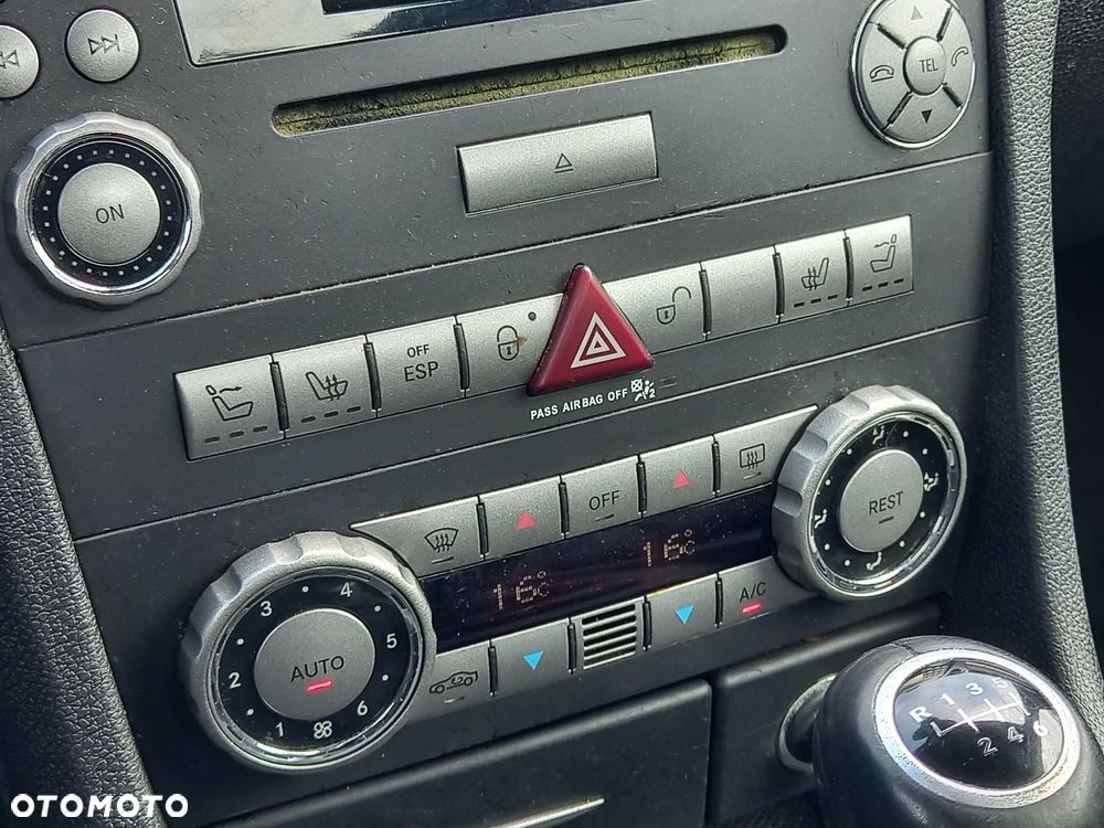Mercedes-Benz SLK 350 Sport Edition - 7