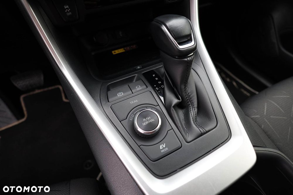 Toyota RAV4 - 27