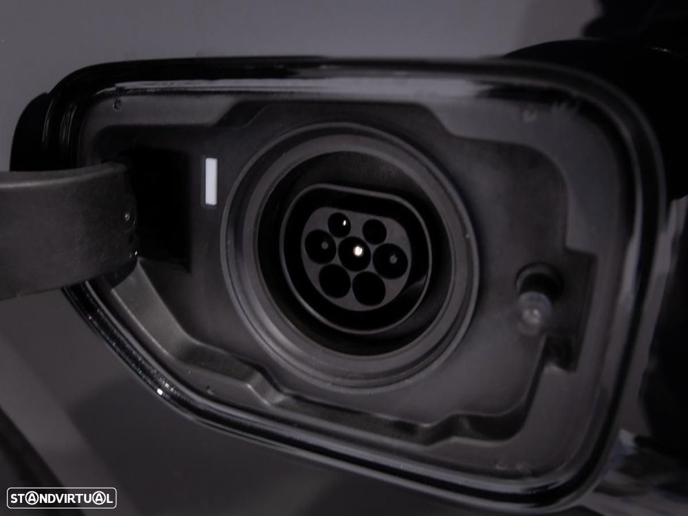 BMW 320 e Touring Corporate Edition Auto - 15