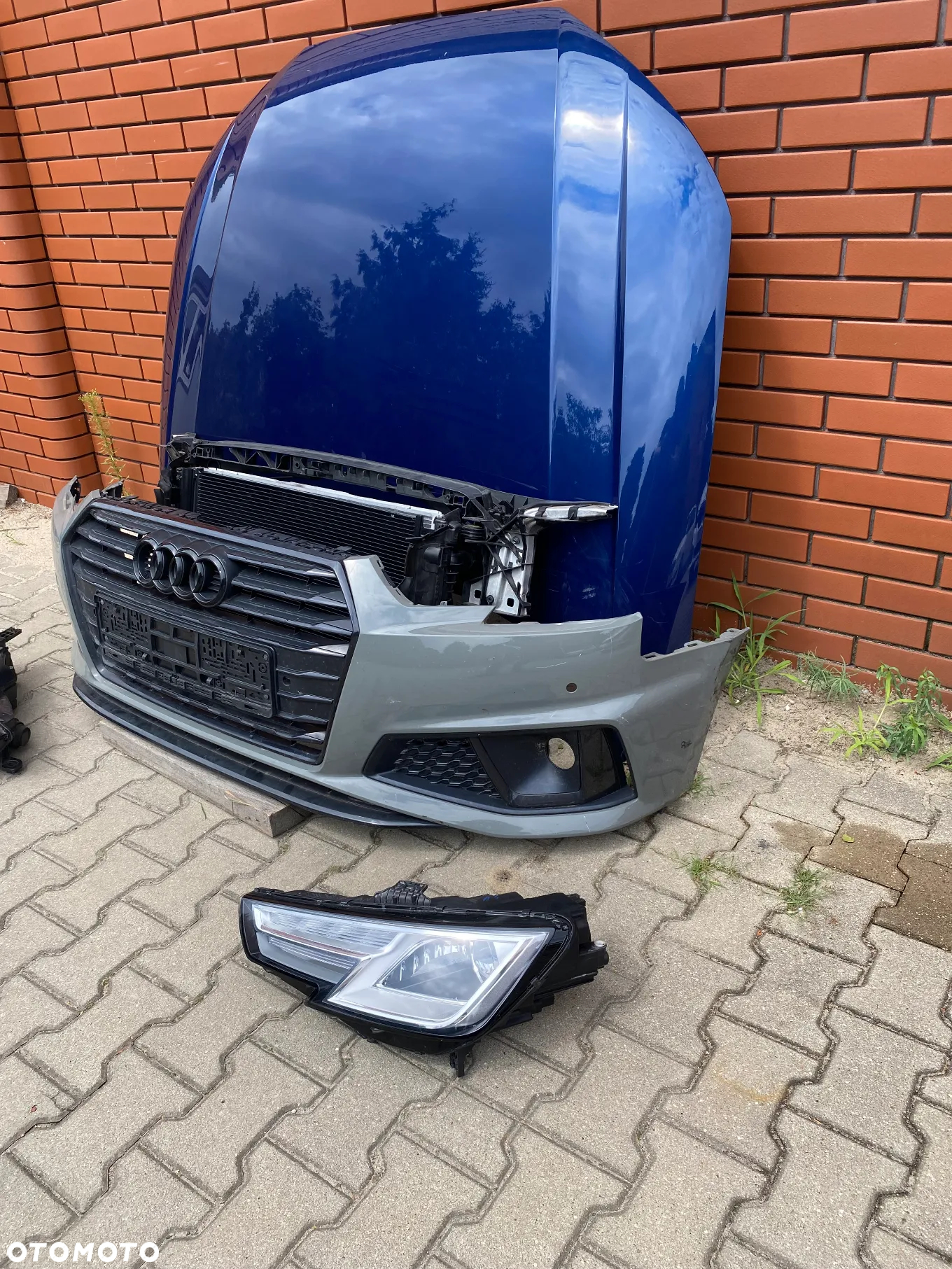 MASKA LAMPA ZDERZAK PAS PRZEDNI AUDI A4 2016- B9 - 4