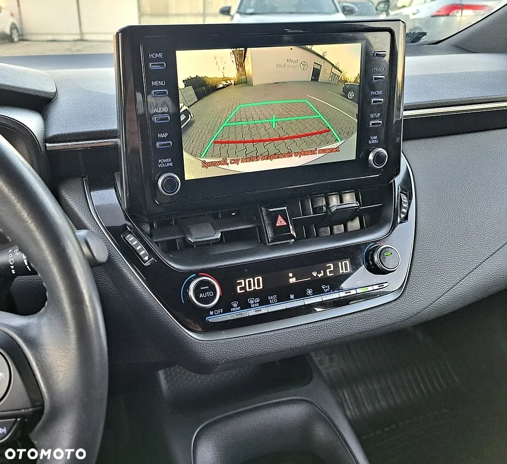 Toyota Corolla 1.8 Hybrid Comfort - 11