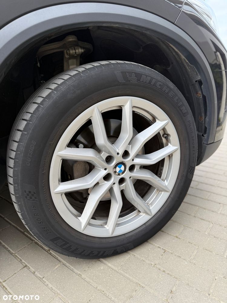BMW X5 xDrive25d - 11