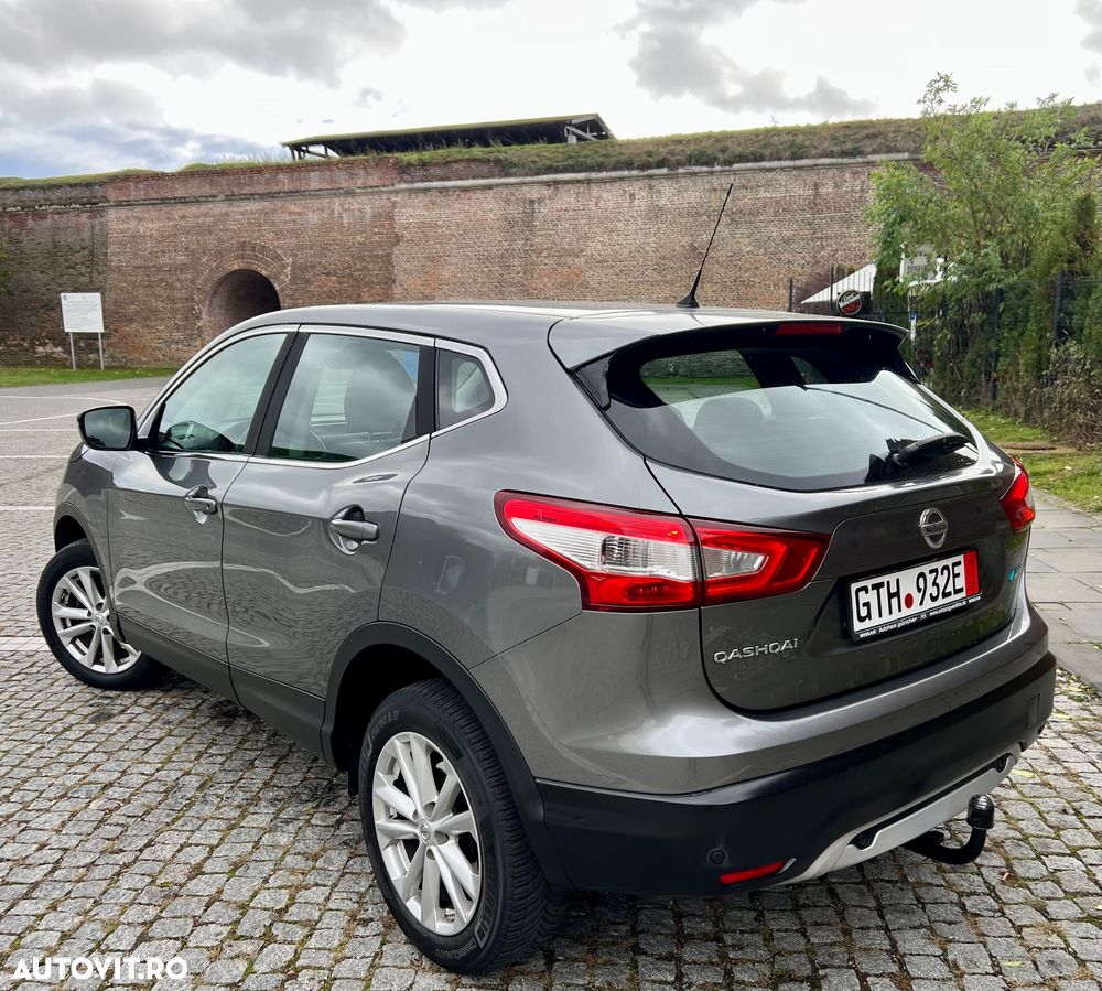 Nissan Qashqai 1.6 DCI Start/Stop N-Connecta - 4