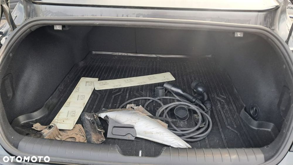 Hyundai IONIQ 6 - 27