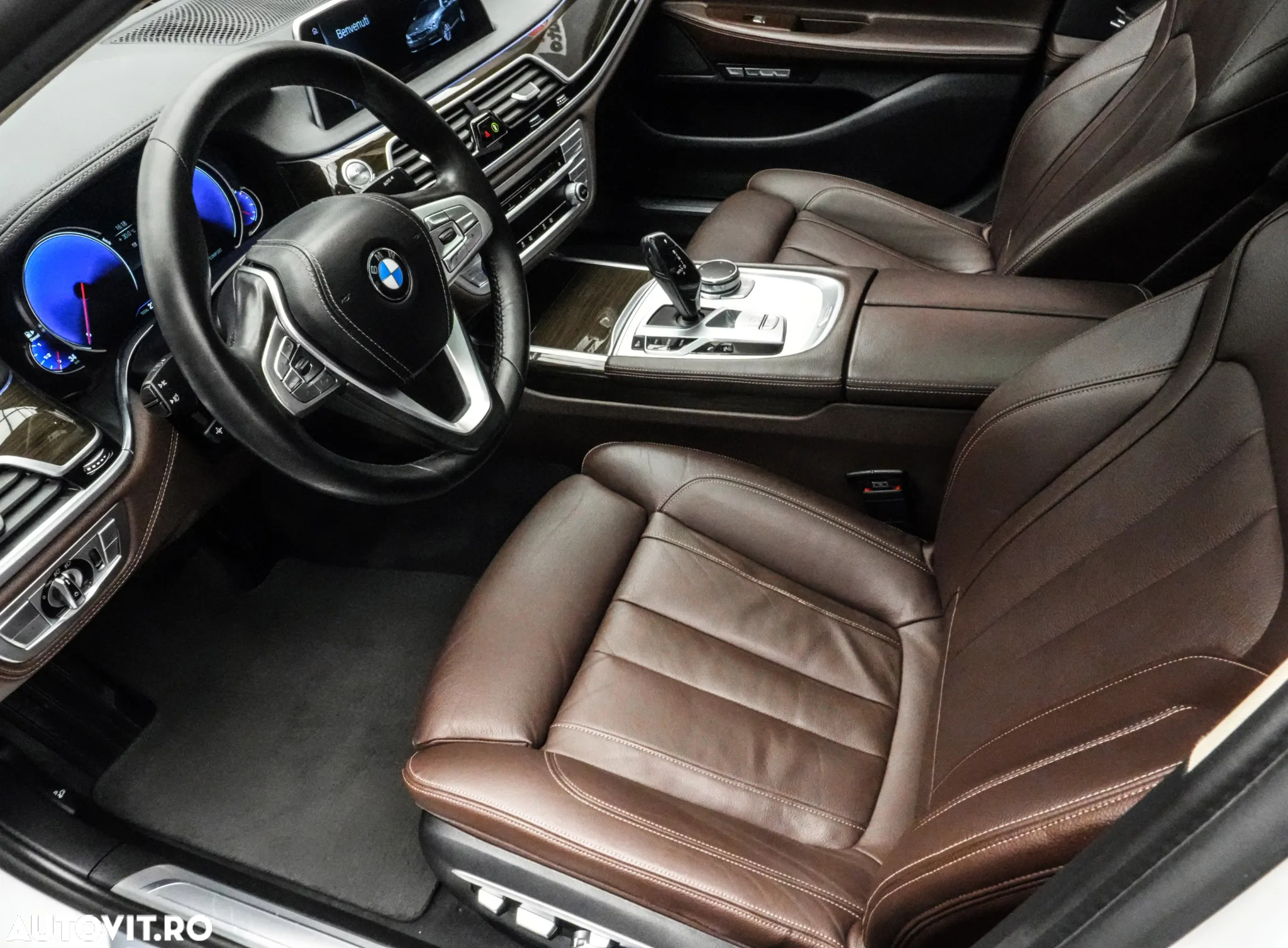 BMW Seria 7 730Ld xDrive - 12