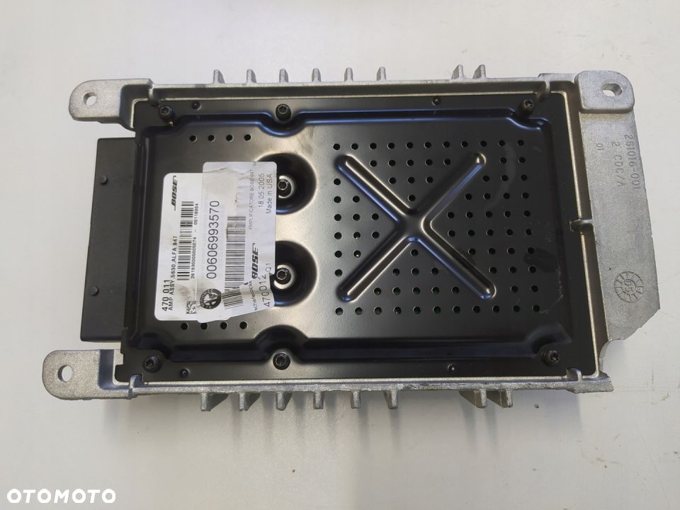 ALFA ROMEO WZMACNIACZ BOSE 00606993570 - 2