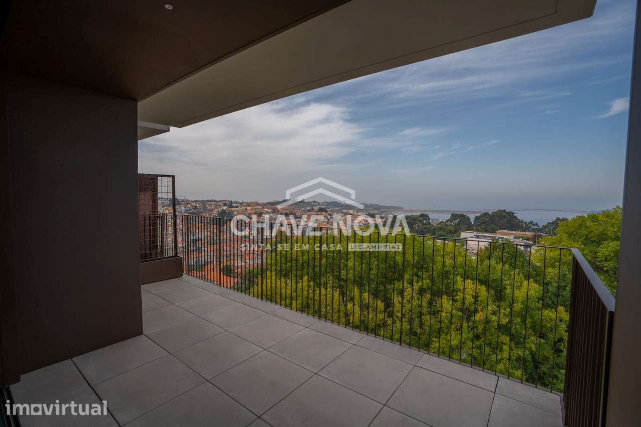 T4 com vistas para a foz do Douro - Grande imagem: 2/23