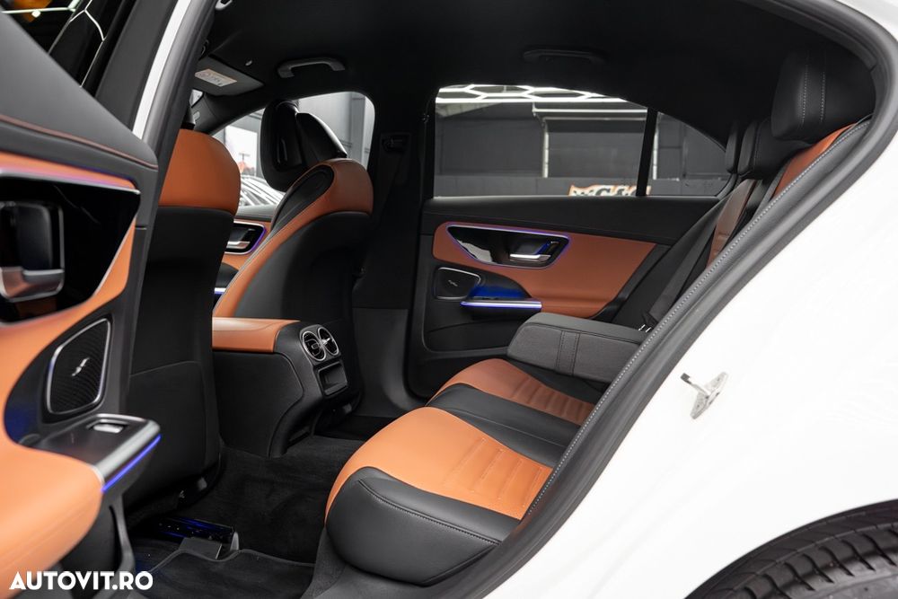 Mercedes-Benz C 300 e 9G-TRONIC AMG Line Advanced - 17