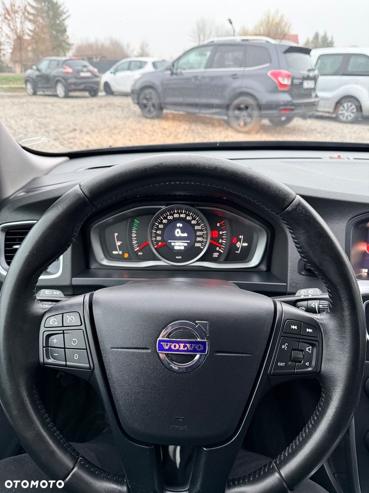 Volvo V60 D2 Kinetic - 13