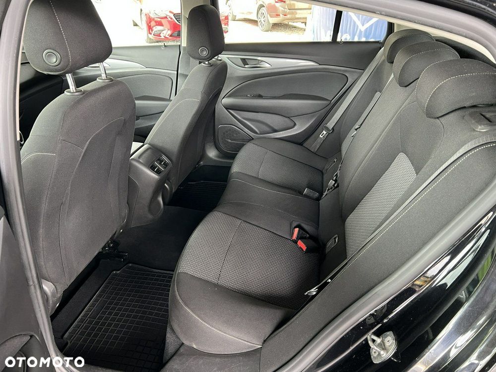 Opel Insignia 1.6 CDTI Cosmo ecoFLEX S&S - 13