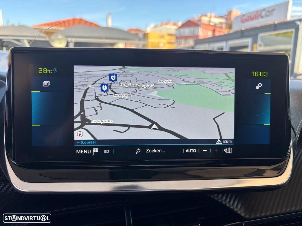 Peugeot e-2008 50 kWh GT - 25