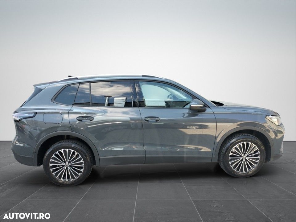 Volkswagen Tiguan - 7