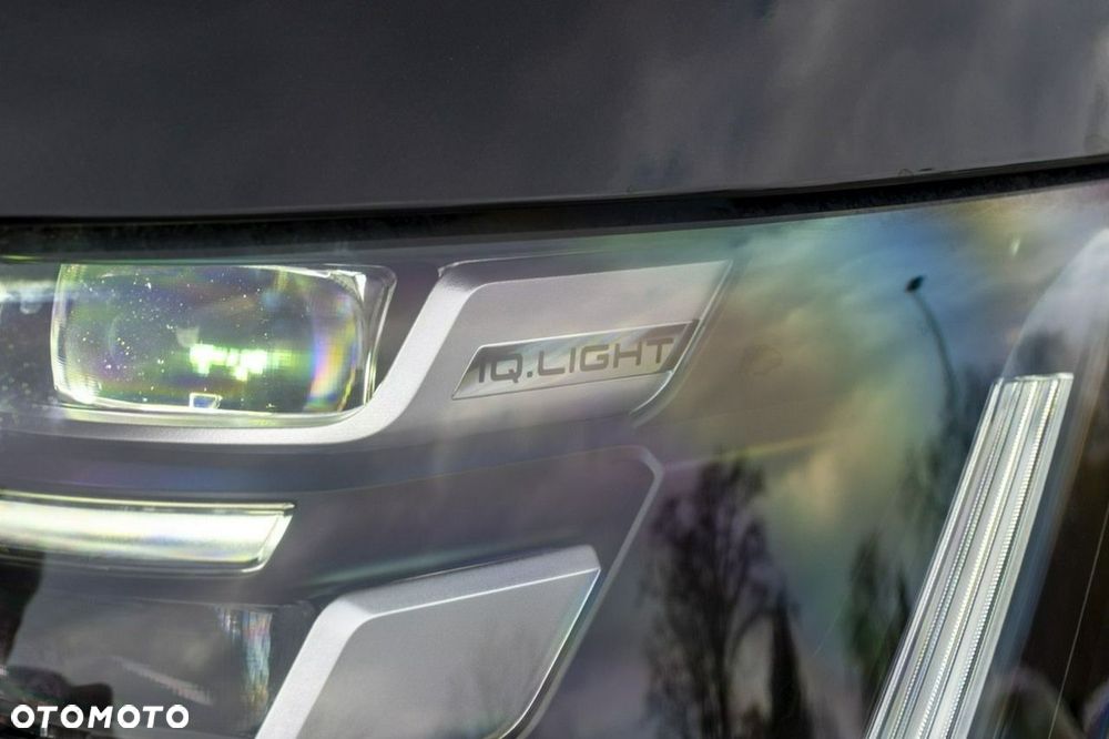 Volkswagen Caravelle - 4