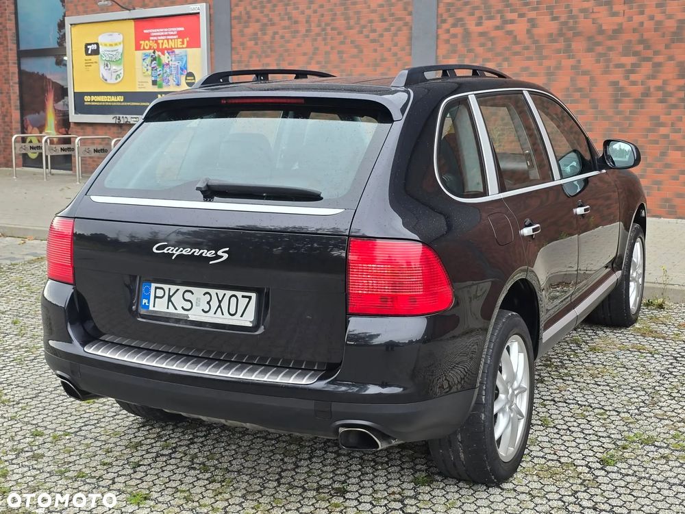 Porsche Cayenne - 5