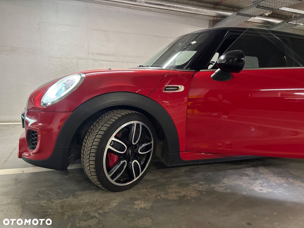MINI John Cooper Works - 12