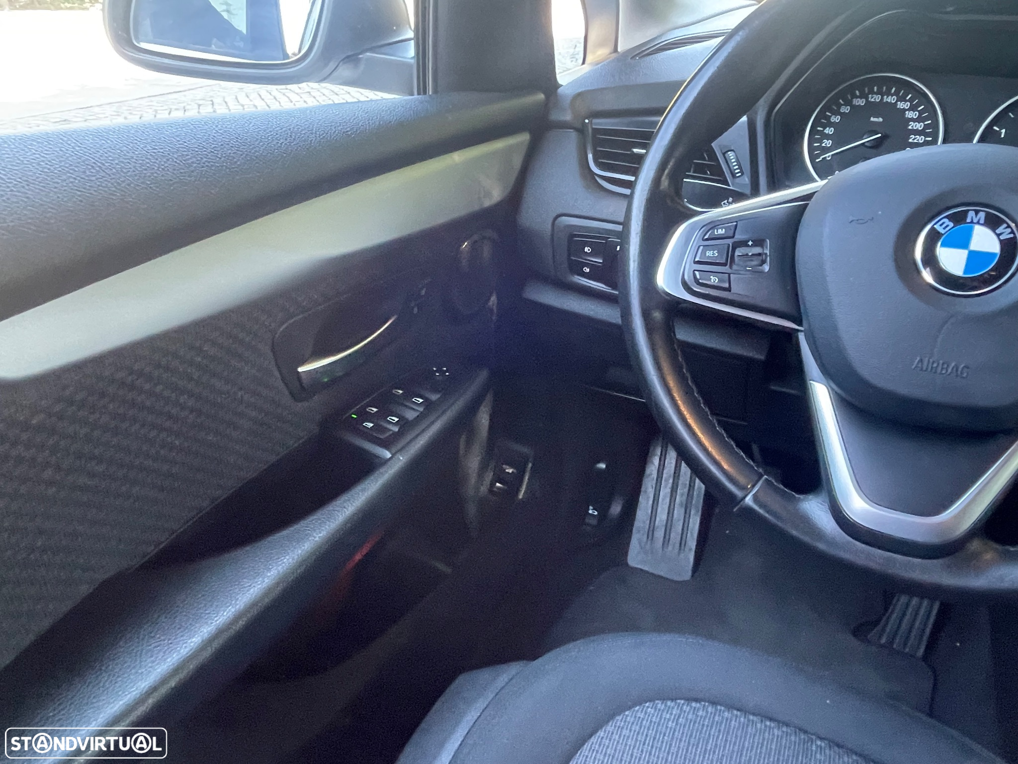 BMW 216 Active Tourer d - 25