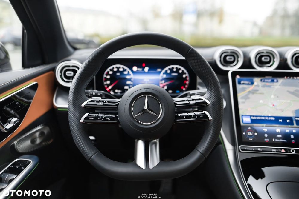 Mercedes-Benz GLC 200 mHEV 4-Matic AMG Line - 17