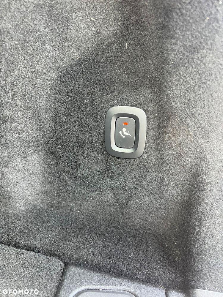 Volvo XC 60 - 25