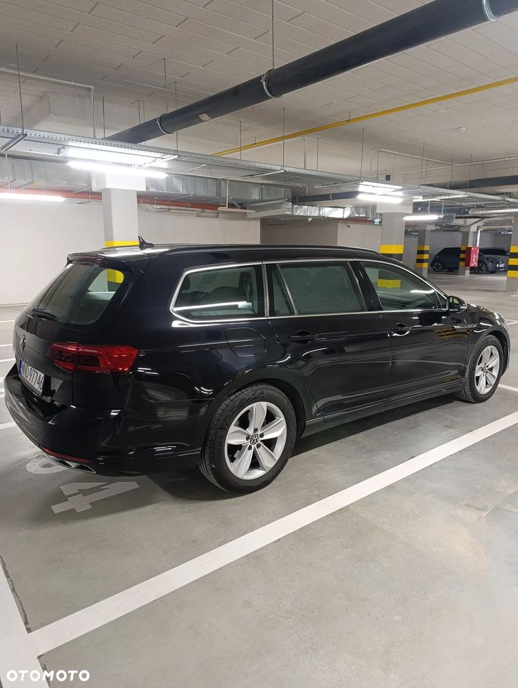Volkswagen Passat 2.0 TDI Business DSG - 2