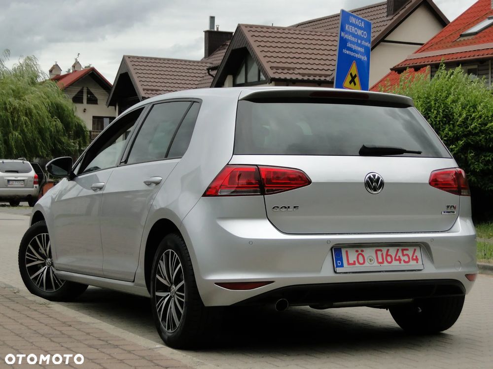 Volkswagen Golf 1.6 TDI BlueMotion Technology Allstar - 5