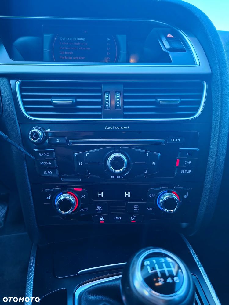 Audi A4 Allroad 2.0 TDI Quattro - 12
