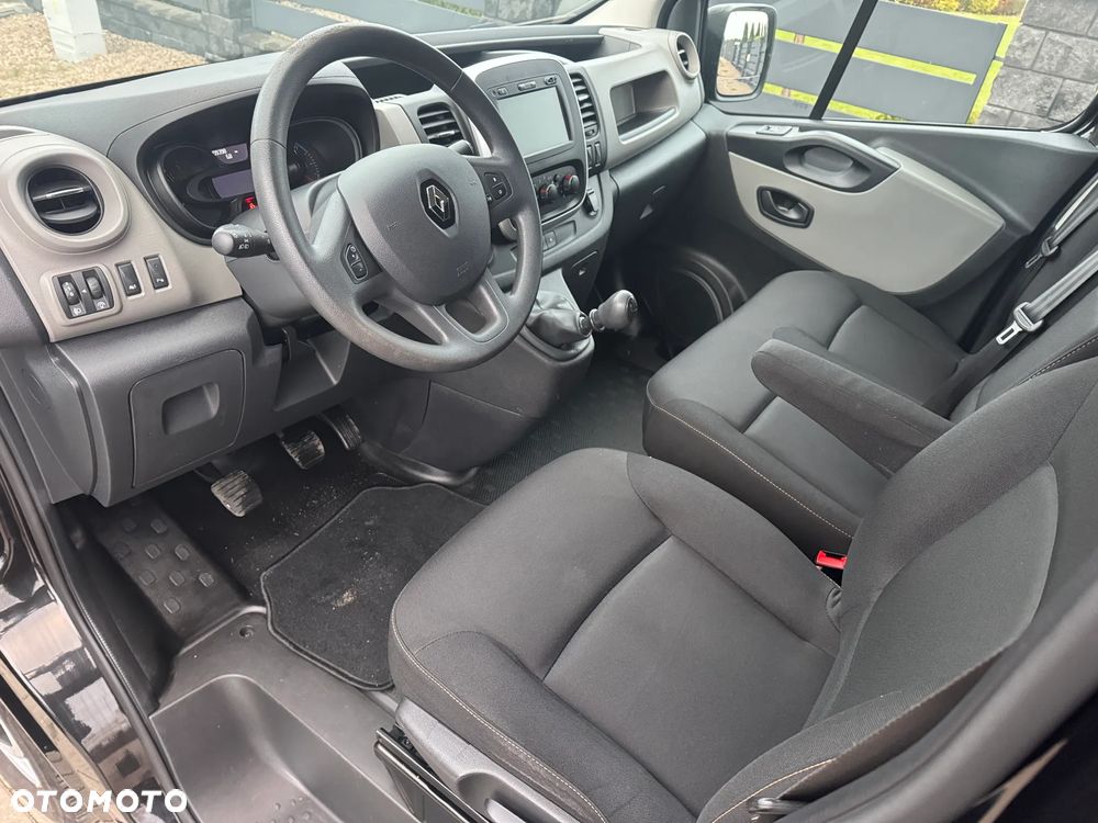 Renault TRAFIC - 13
