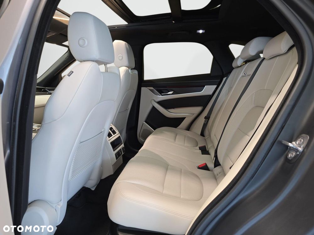 Jaguar F-Pace 2.0 D200 mHEV AWD R-Dynamic SE - 27