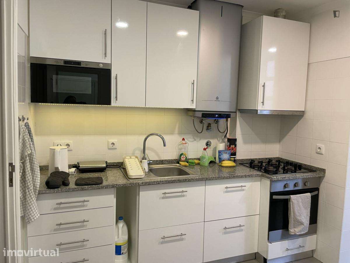 Quarto - localizado em Santa Apolónia Lisbon - Grande imagem: 2/7
