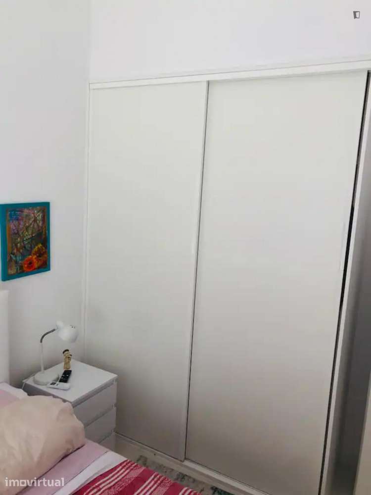Casa com 2 quartos - localizado em Benfica Lisbon - Grande imagem: 2/9