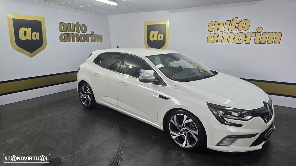 Renault Mégane 1.6 dCi GT EDC - 3