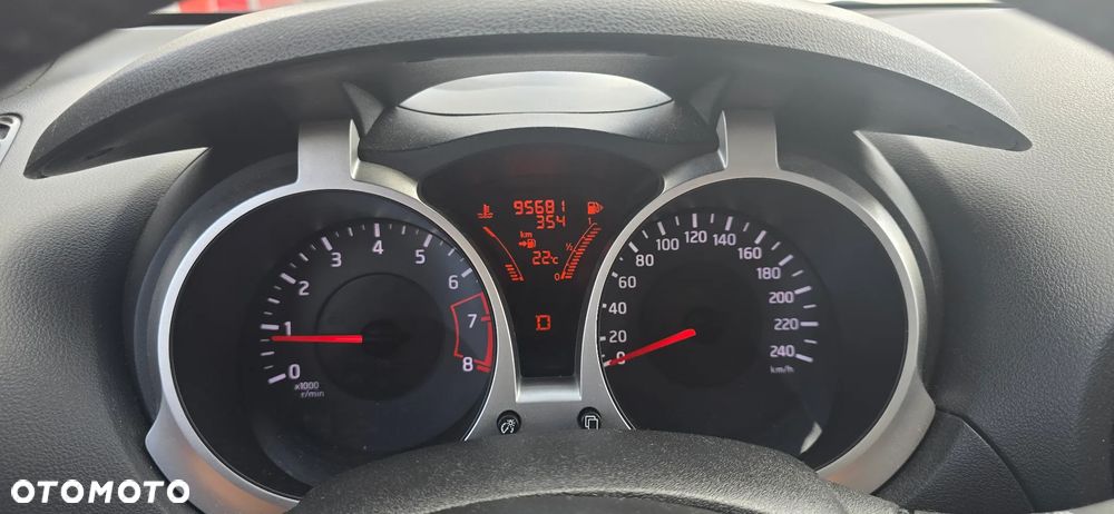 Nissan Juke 1.6 Tekna CVT - 10