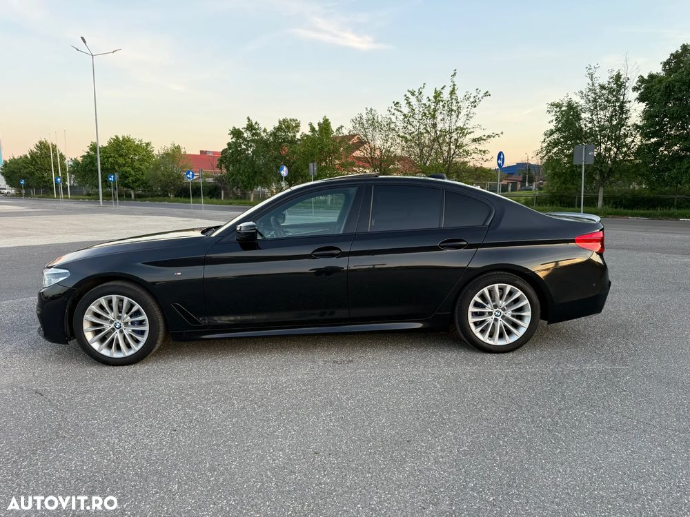 BMW Seria 5 525d Aut. - 17