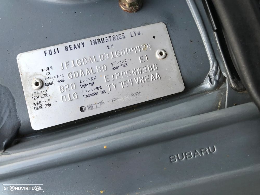 Subaru Impreza Sedan 2.0 WRX - 31